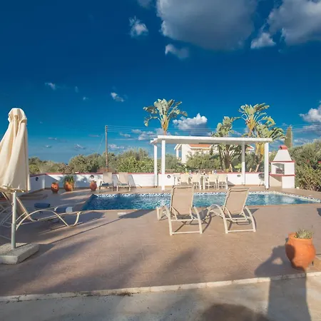 بيت للعطل Private 3 Schlafzimmer Mit Hochgeschwindigkeits Internet بروتاراس